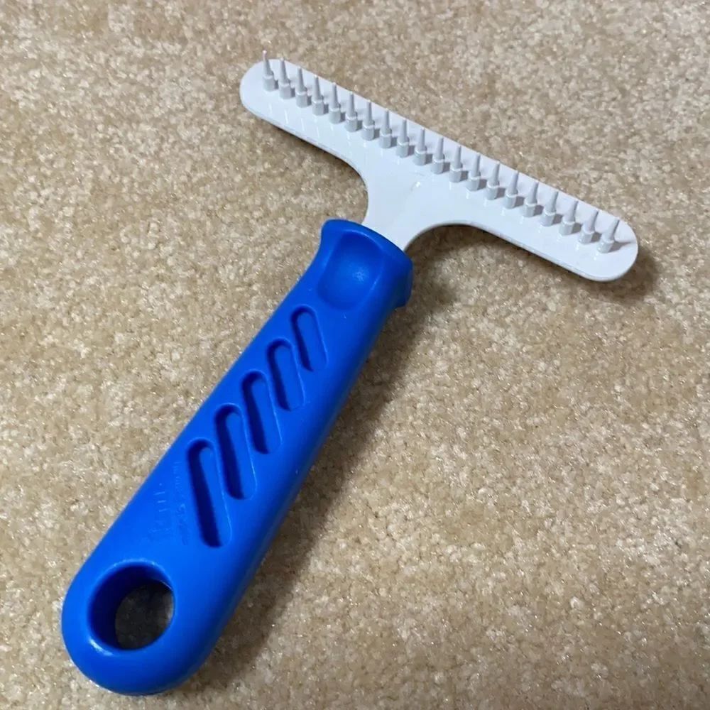 Dog Grooming Rake (White) NEW